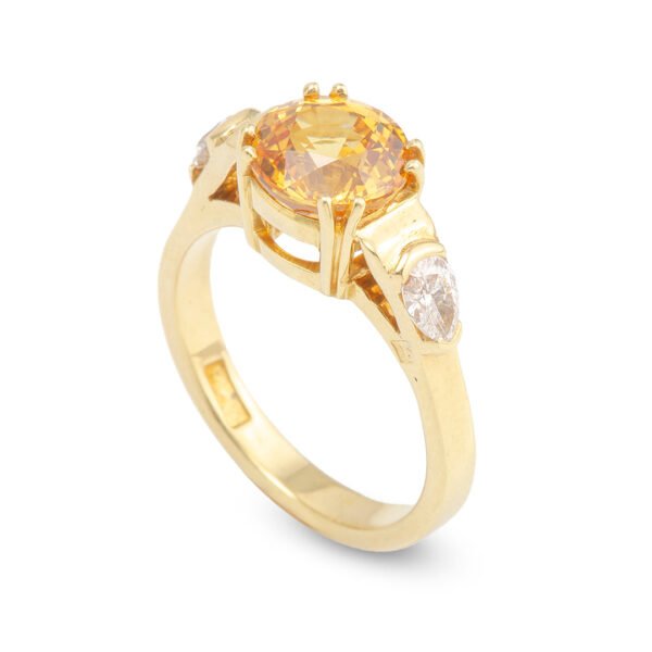 18K Yellow Gold Diamond and Sapphire Ring