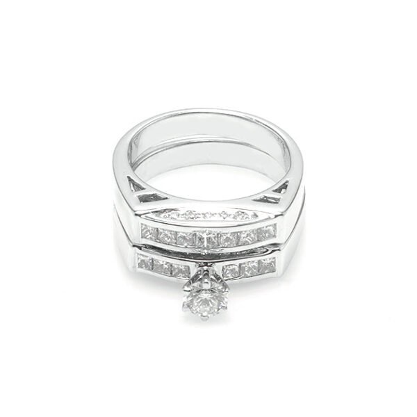 18K White Gold Diamond Solitaire & Band Set - Image 3