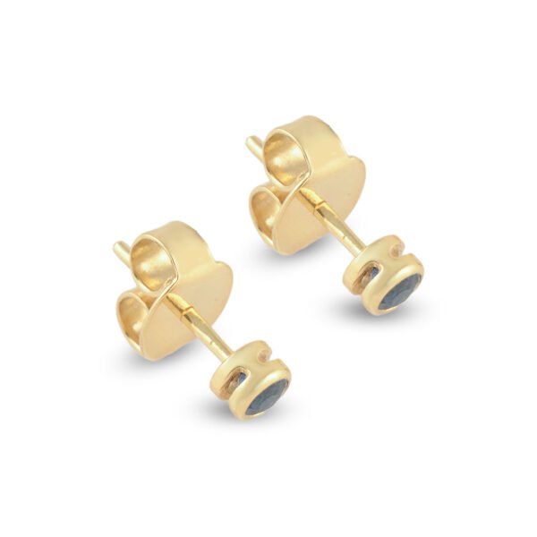 Golden Radiance: 18K Yellow Gold and Natural Sapphire Studs - Image 2