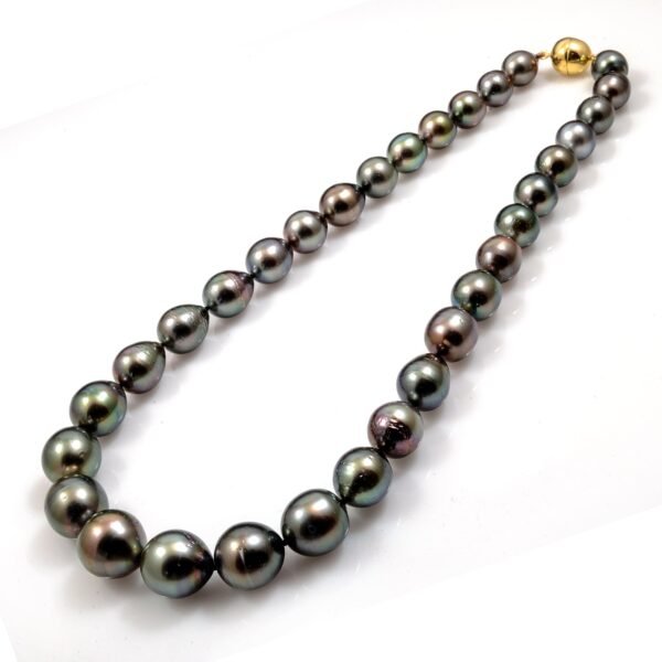 18K Yellow Gold and Tahitian Pearl Necklace