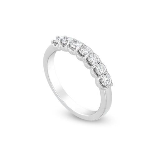 18k White Gold Diamond Band with 7 Brilliant Diamonds