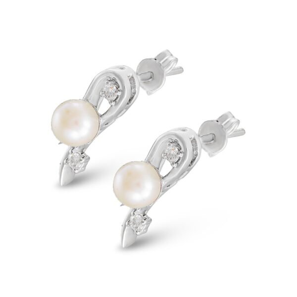 Sophisticated Pearl and Diamond Earrings in White Gold - Image 3