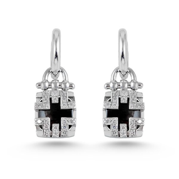 Elegant 18k White Gold Earrings with Diamonds and Onyx