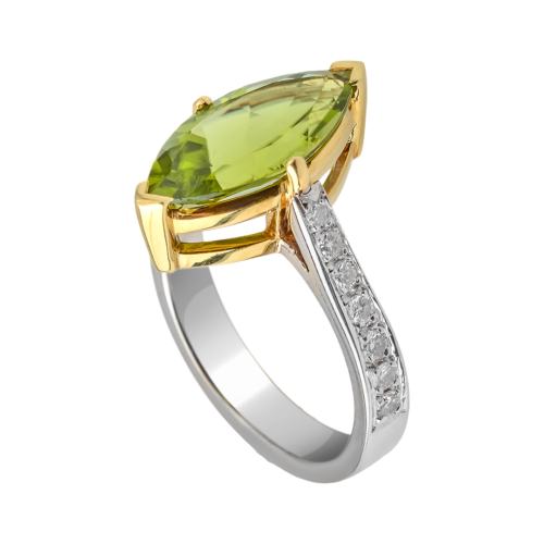 Dual-Tone Splendor: Peridot and Diamond Ring