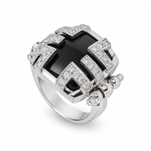 18K white gold ring with diamonds and onyx