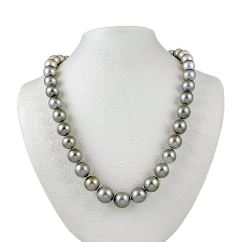 18K White Gold Tahitian Pearl Necklace
