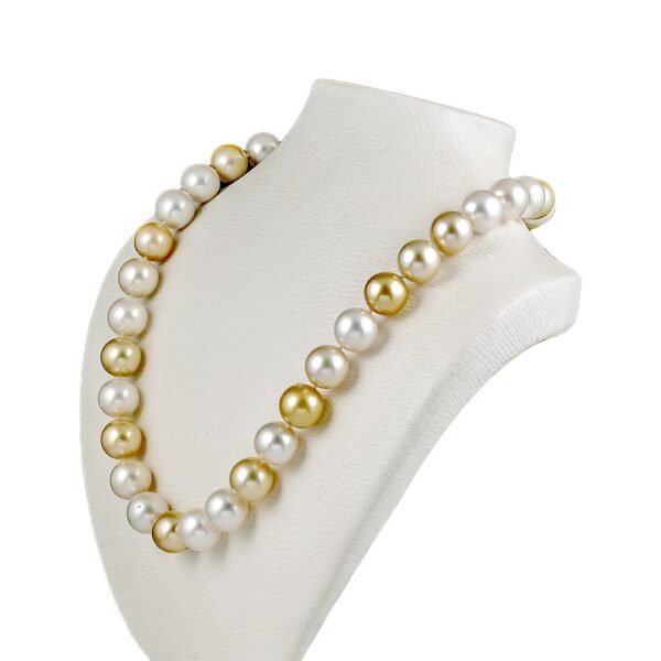 18K White Gold Natural Tahitian Pearl Earrings - Image 2