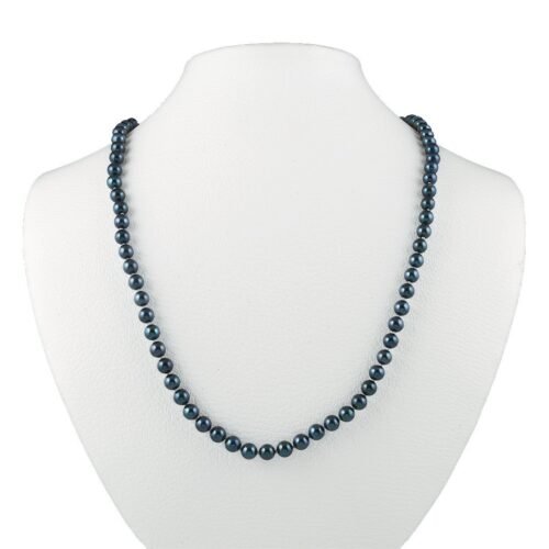 Elegant Essence: 925 Sterling Silver Freshwater Pearl Necklace