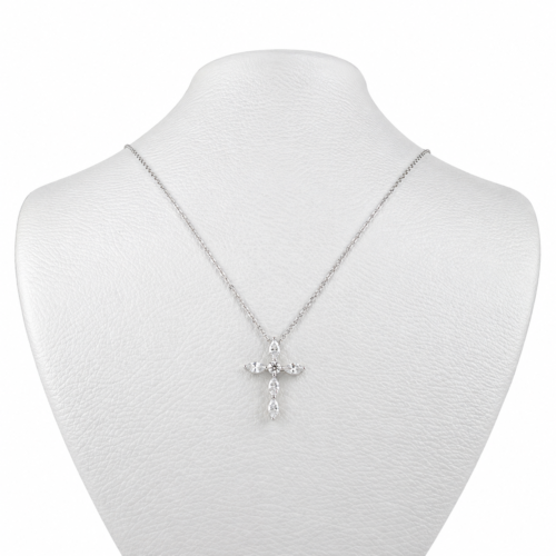 18k white gold diamond pendant
