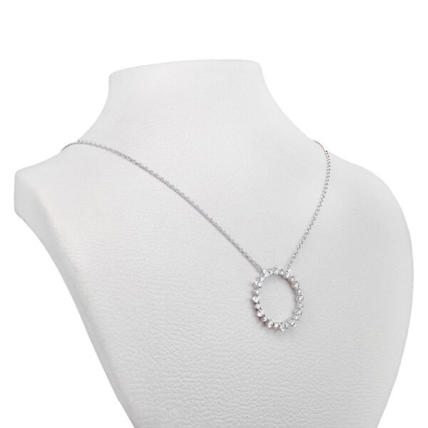 18K White Gold Graduated Diamond Necklace with 24 VS1-G Diamonds - Image 2
