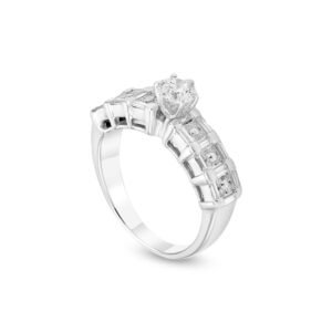 18K White Gold Solitaire Diamond Ring