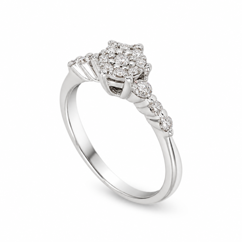 18K White Gold Diamond Solitaire Ring