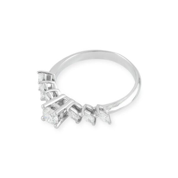 Elegant 18k White Gold Solitaire Diamond Ring - Image 3