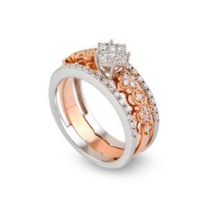 Elegant 18k Solitaire and Diamond Band Set