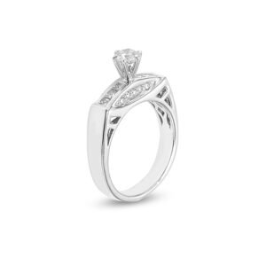 White Gold Round & Princess Cut Diamond Solitaire