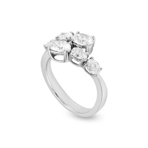 18k white gold oval diamond ring