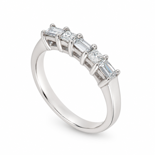 18k white gold diamond band