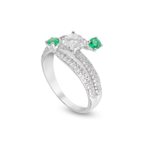 18k white gold emerald diamond ring