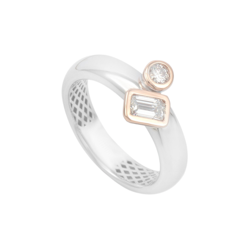 18k rose and white gold diamond ring